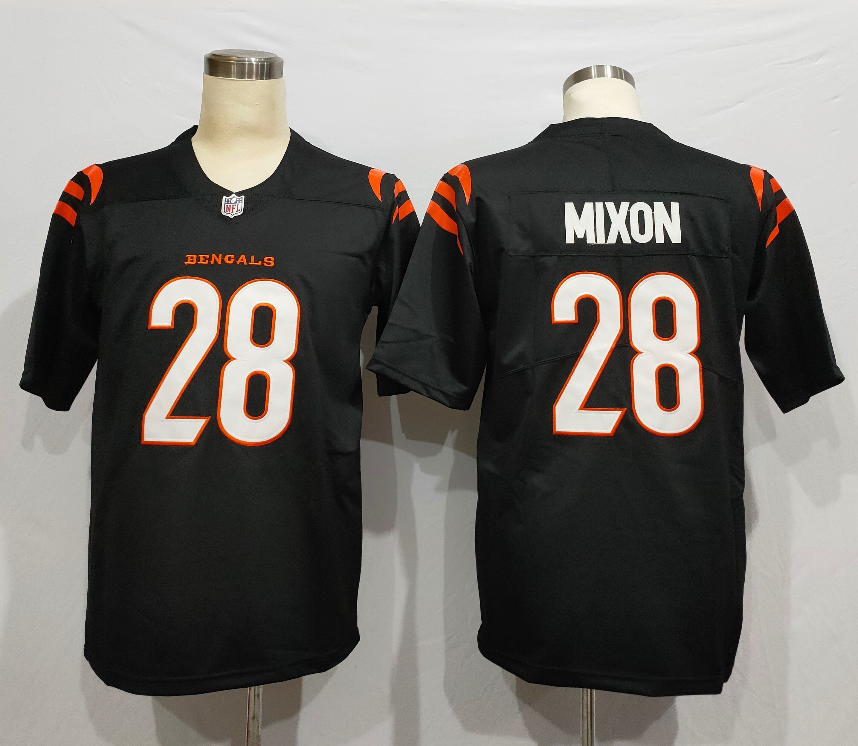 Men's Cincinnati Bengals Joe Mixon #28 Black Game Player Jersey1