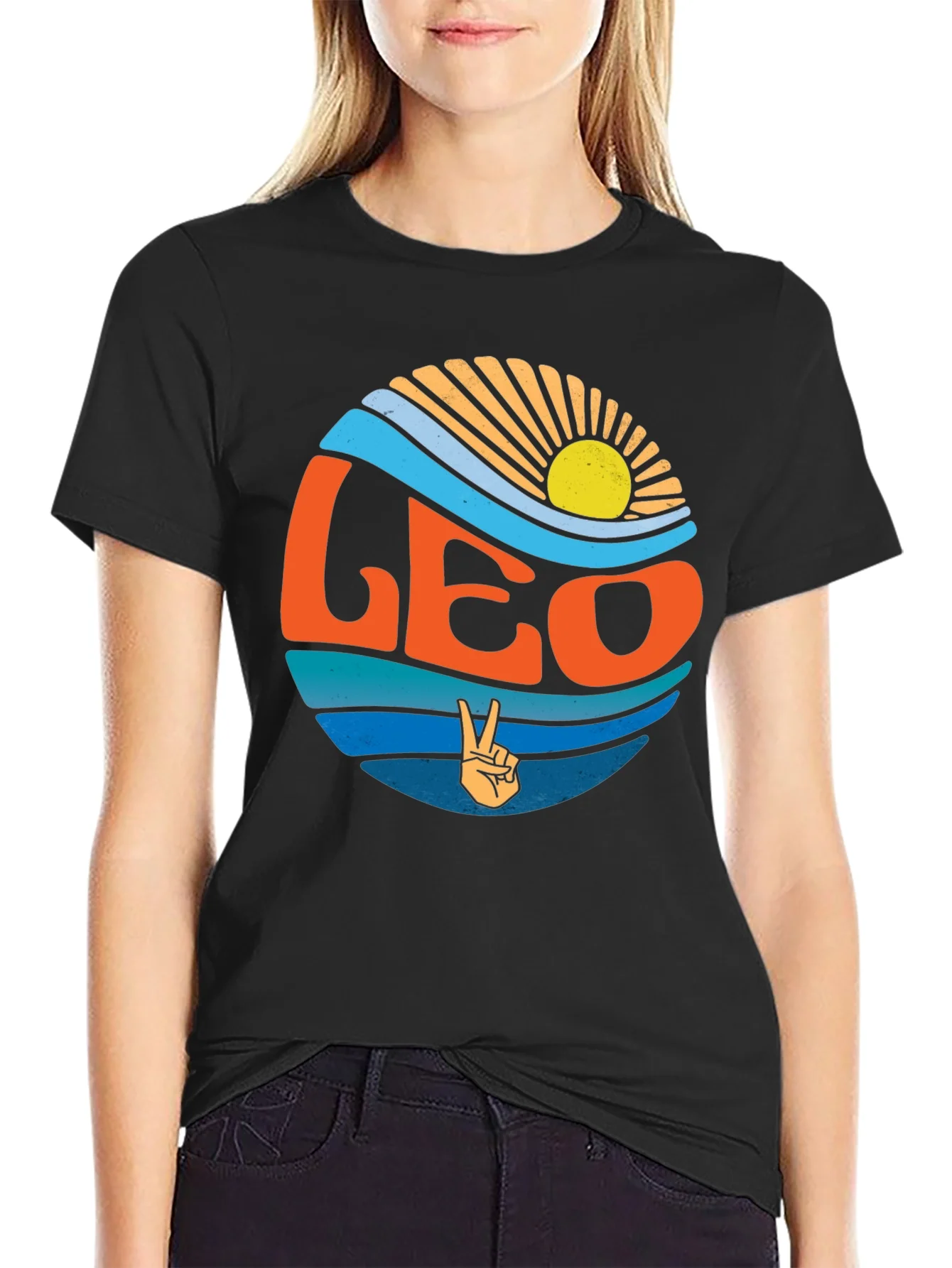 Leo Zodiac Sign Graphic T-Shirt - Groovy Design