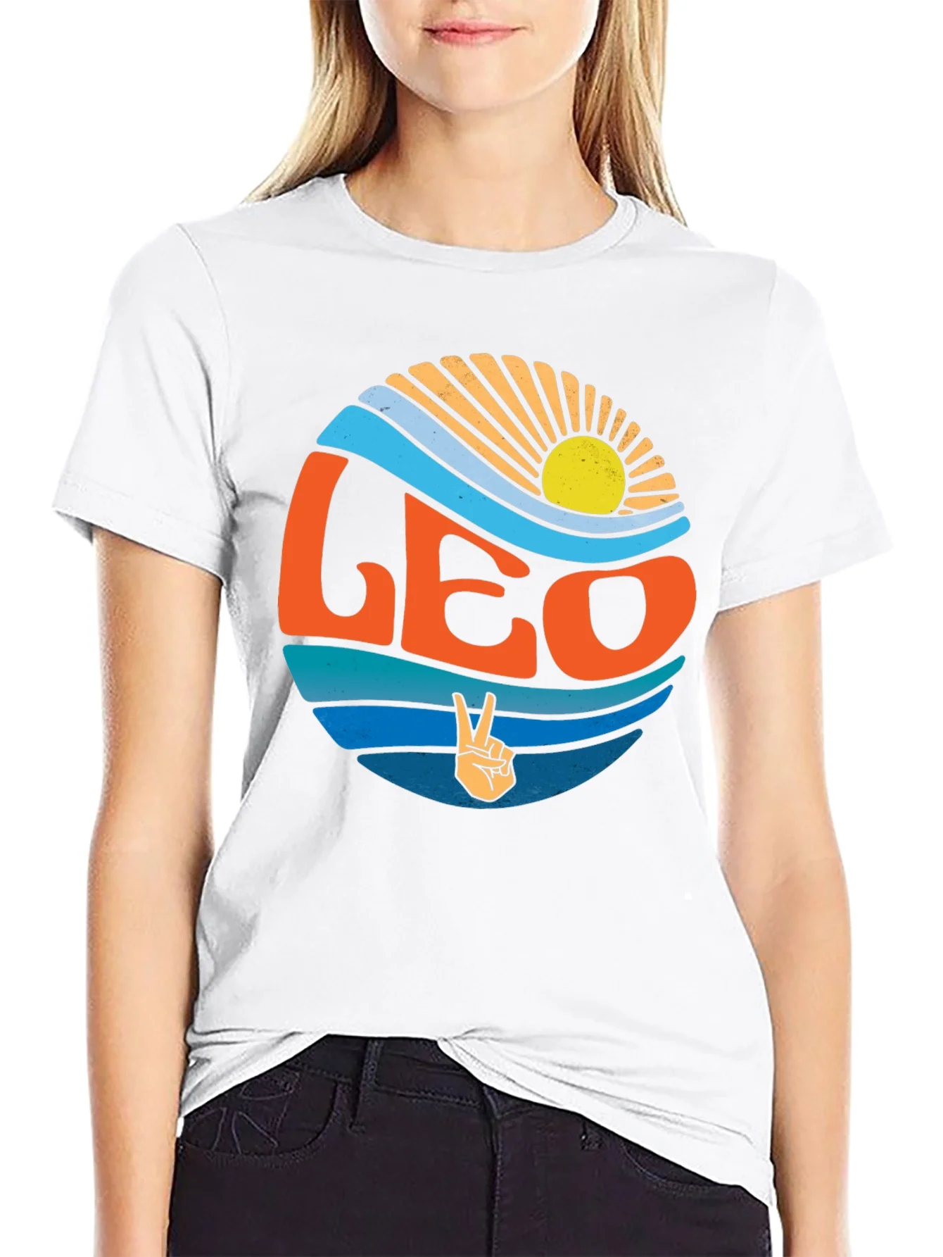 Leo Zodiac Sign Graphic T-Shirt - Groovy Design